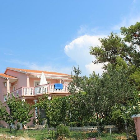 Apartmani Misak Vrsi Ngoại thất bức ảnh