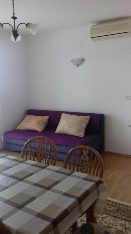 Apartmani Misak Vrsi Ngoại thất bức ảnh
