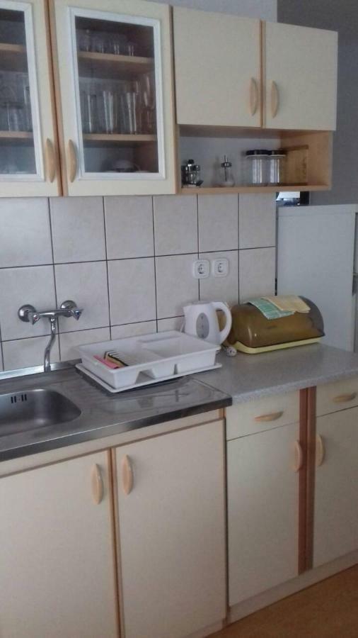 Apartmani Misak Vrsi Ngoại thất bức ảnh