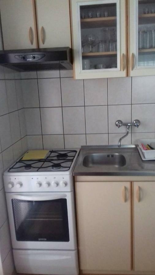 Apartmani Misak Vrsi Ngoại thất bức ảnh